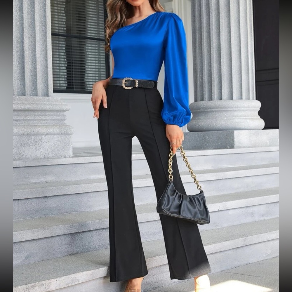 Luxe red one shoulder lantern sleeve blouse - Picture 7 of 16